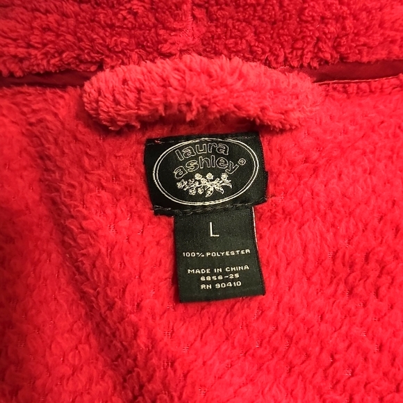 EUC!!!! Laura Ashley Plush Robe - Picture 3 of 3